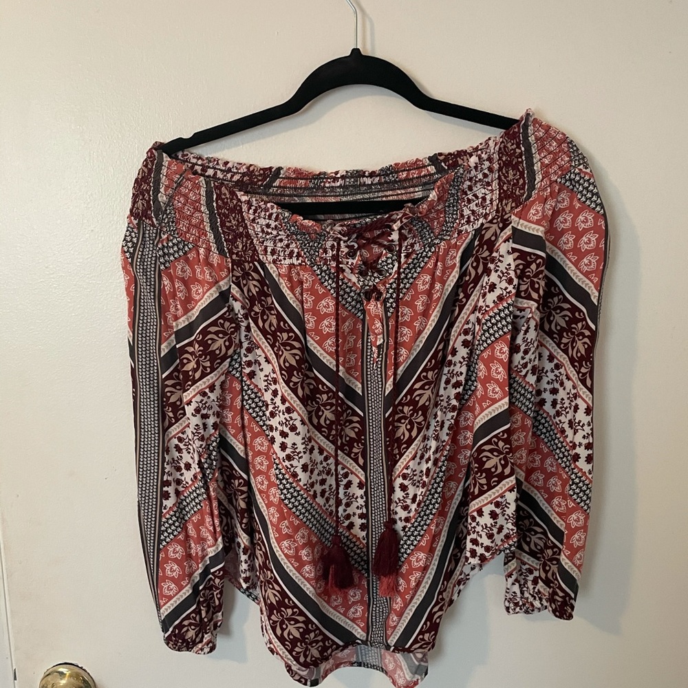 Knox Rose off shoulder top